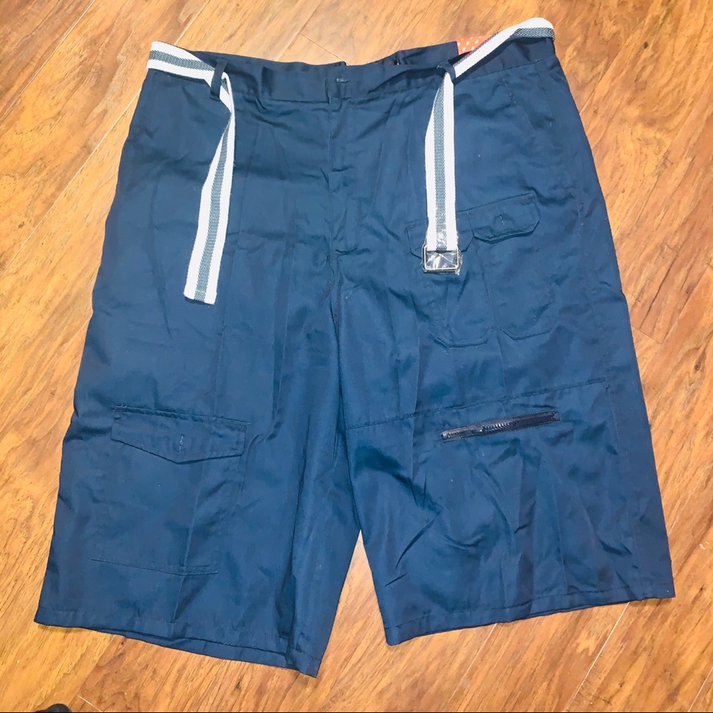 Red Ape NWT Mens Shorts 44 waist Blue with belt